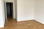 Helle 2-Zimmer-Wohnung mit Terrasse, moderne Neubau-Ausstattung mit Echtholzparkett + Einbauküche 2 zimmer