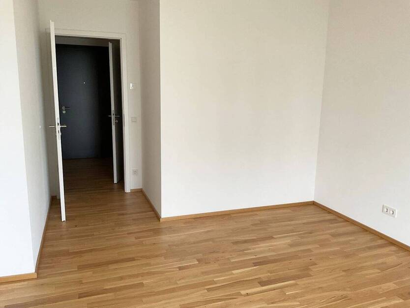 Helle 2-Zimmer-Wohnung mit Terrasse, moderne Neubau-Ausstattung mit Echtholzparkett + Einbauküche 2 zimmer