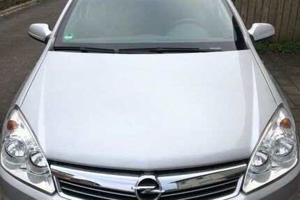 Opel Astra 207.000 km 1.200 &euro; Paderborn 33102