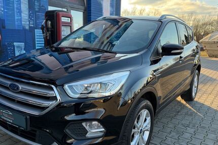 Ford Kuga 38.491 km 15.999 &euro; Paderborn 33104