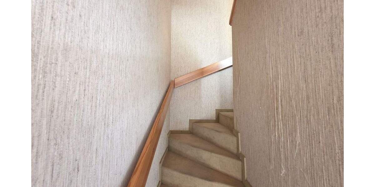 Reihenmittelhaus Paderborn Schloß Neuhaus - 4 Zimmer, 106 m&sup2;, 299.000&euro; | Angebot:25360765