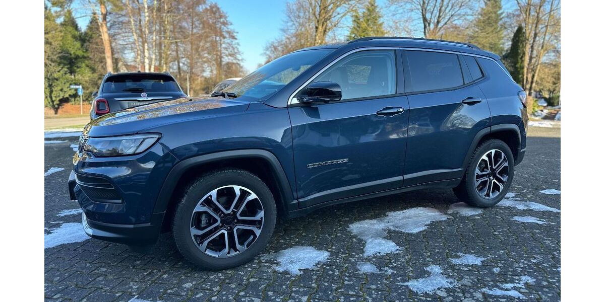 Jeep Compass 22.569 km 22.990 € Willebadessen 34439