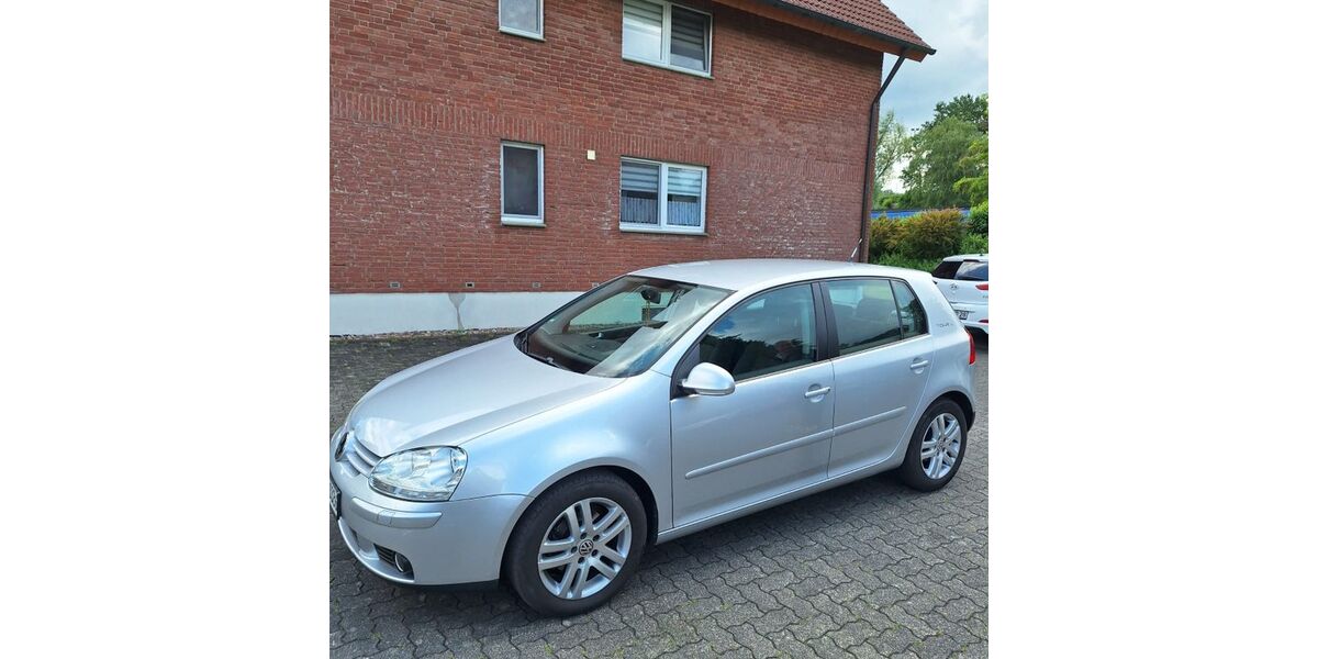 VW Golf 253.000 km 2.500 &euro; Detmold 32758