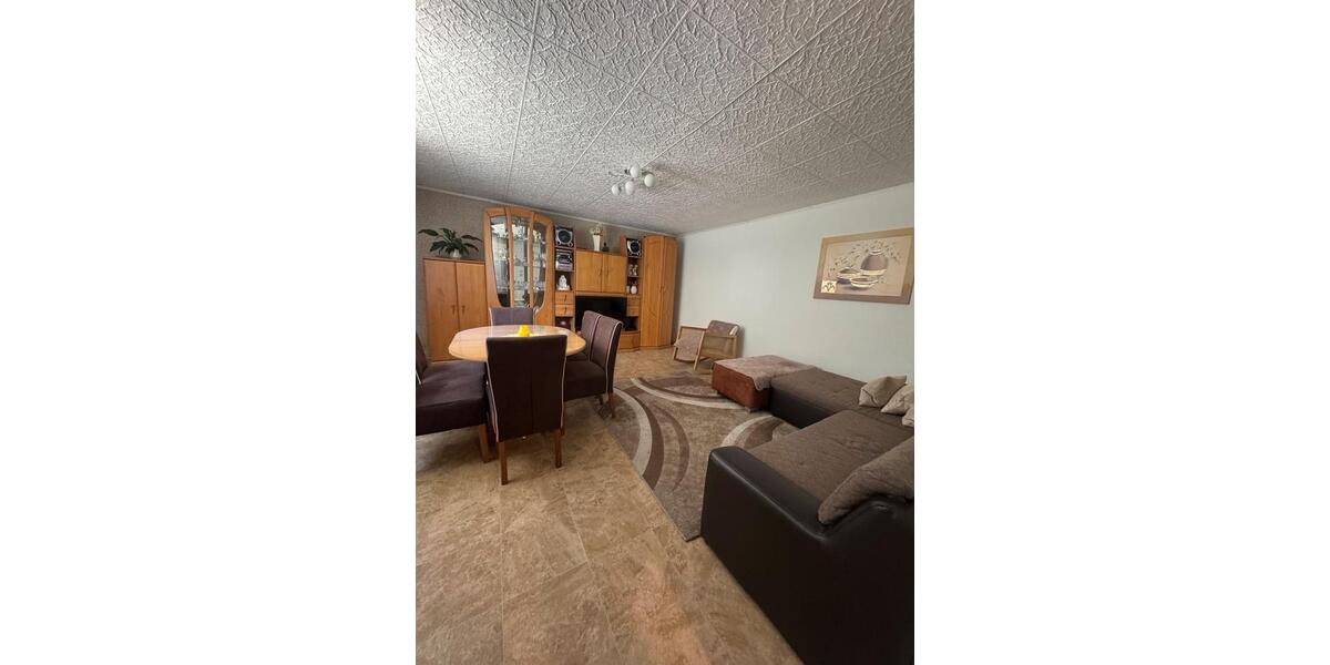 Einfamilienhaus Altenbeken - 3 Zimmer, 100 m&sup2;, 1.000&euro; | Angebot:27615066