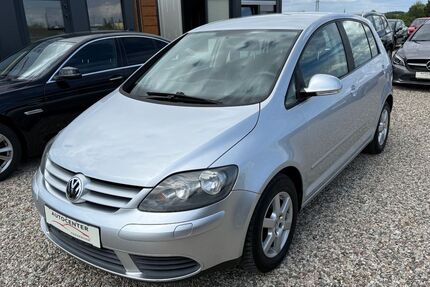 VW Golf 125.000 km 3.990 &euro; Paderborn 33106