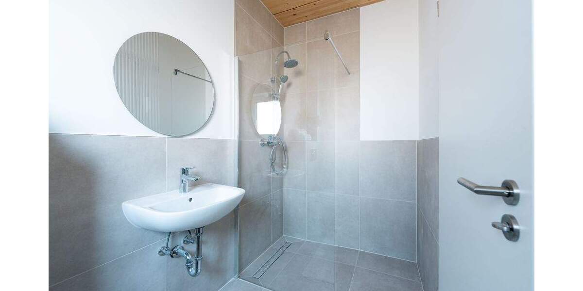 Doppelhaushälfte Detmold / Diestelbruch Oberschönhagen - 7 Zimmer, 170 m&sup2;, 499.000&euro; | Angebot:25340394