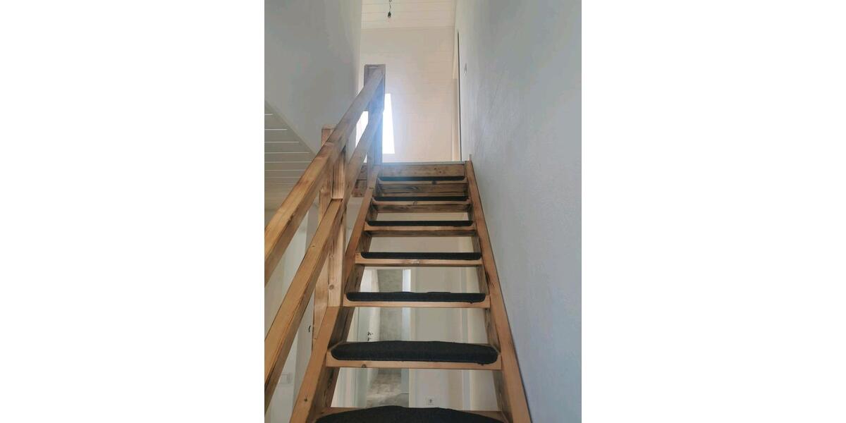 Etagenwohnung Altenbeken - 4 Zimmer, 120 m&sup2;, 850&euro; | Angebot:27540787
