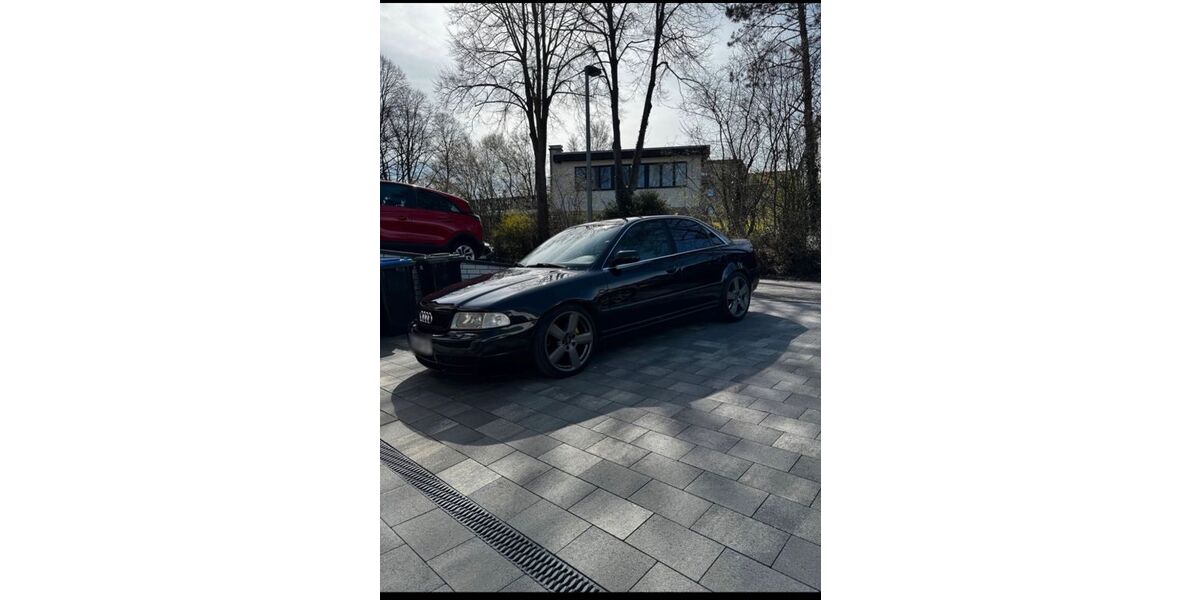 Audi A4 299.000 km 5.400 &euro; Bad Wünnenberg 33181
