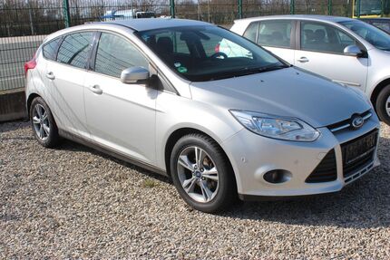 Ford Focus 191.000 km 950 &euro; Paderborn 33106