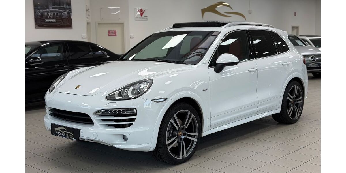 Porsche Cayenne 133.000 km 32.790 &euro; Rietberg 33397