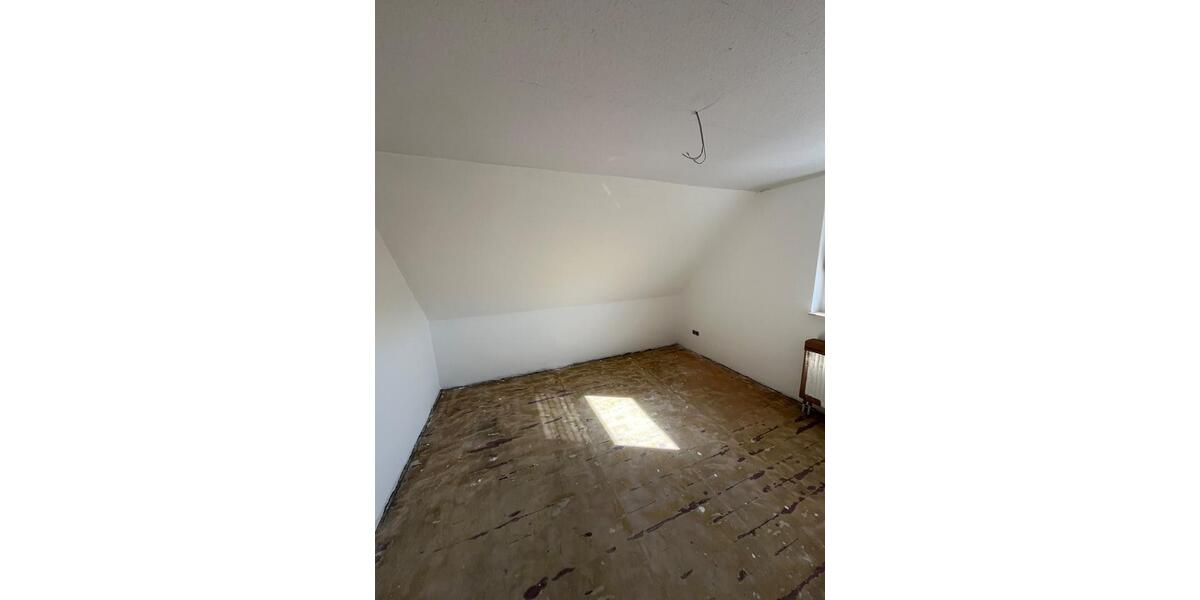 Maisonettenwohnung Salzkotten - 4 Zimmer, 92 m&sup2;, 1.074&euro; | Angebot:26414592