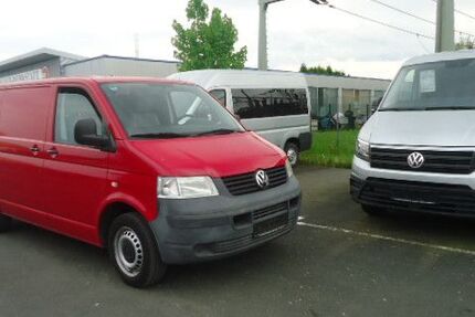 VW T5 Transporter 200.300 km 4.990 &euro; Paderborn 33104