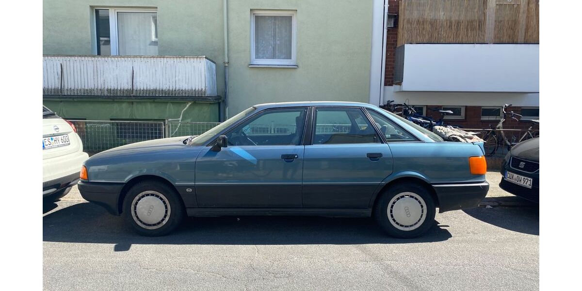 Audi 80 238.449 km 1.750 &euro; Paderborn 33104