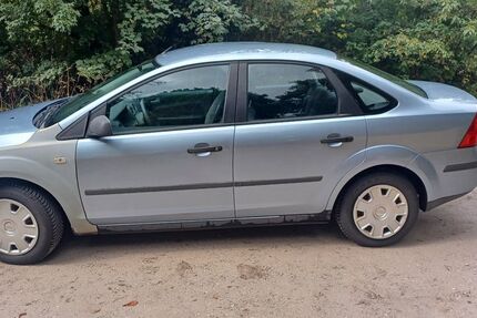 Ford Focus 183.000 km 1.399 &euro; Oerlinghausen 33813