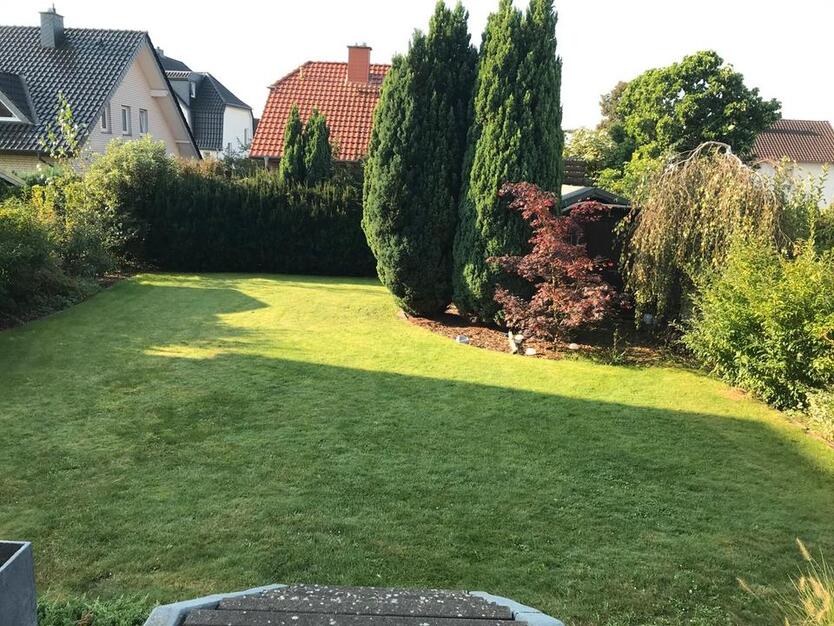 Zuhause mit Garten & Carport – stillvoll saniert & einzugsbereit