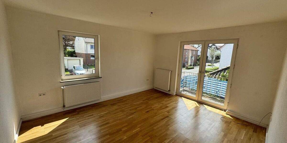 Etagenwohnung Detmold Innenstadt - 4 Zimmer, 85 m&sup2;, 795&euro; | Angebot:25532850