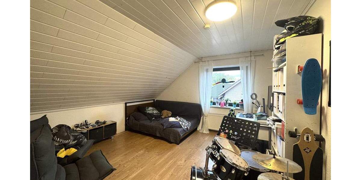 Einfamilienhaus Salzkotten - 7 Zimmer, 130 m&sup2;, 499.000&euro; | Angebot:25743958