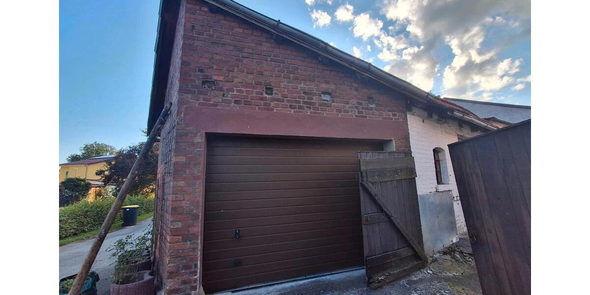 Einfamilienhaus Bad Driburg - 4 Zimmer, 730 m&sup2;, 126.000&euro; | Angebot:27426535