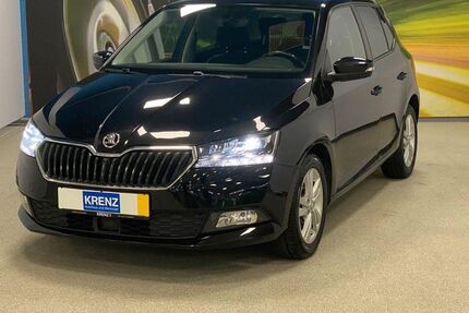 Skoda Fabia 104.443 km 14.690 &euro; Paderborn 33100