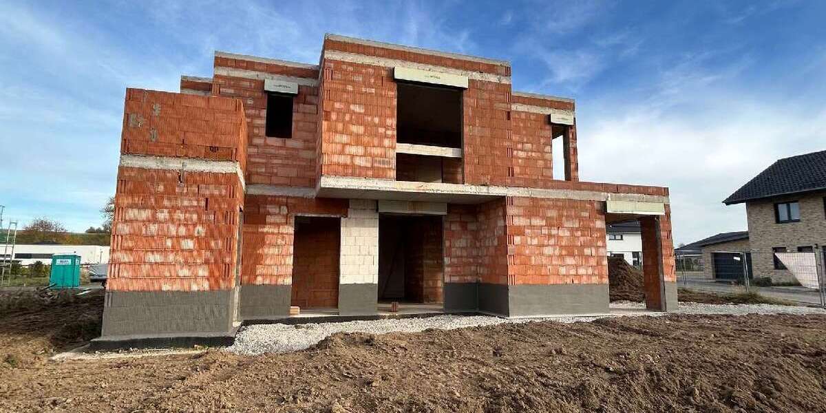 Einfamilienhaus Steinheim - 5 Zimmer, 165 m&sup2;, 299.900&euro; | Angebot:23478697