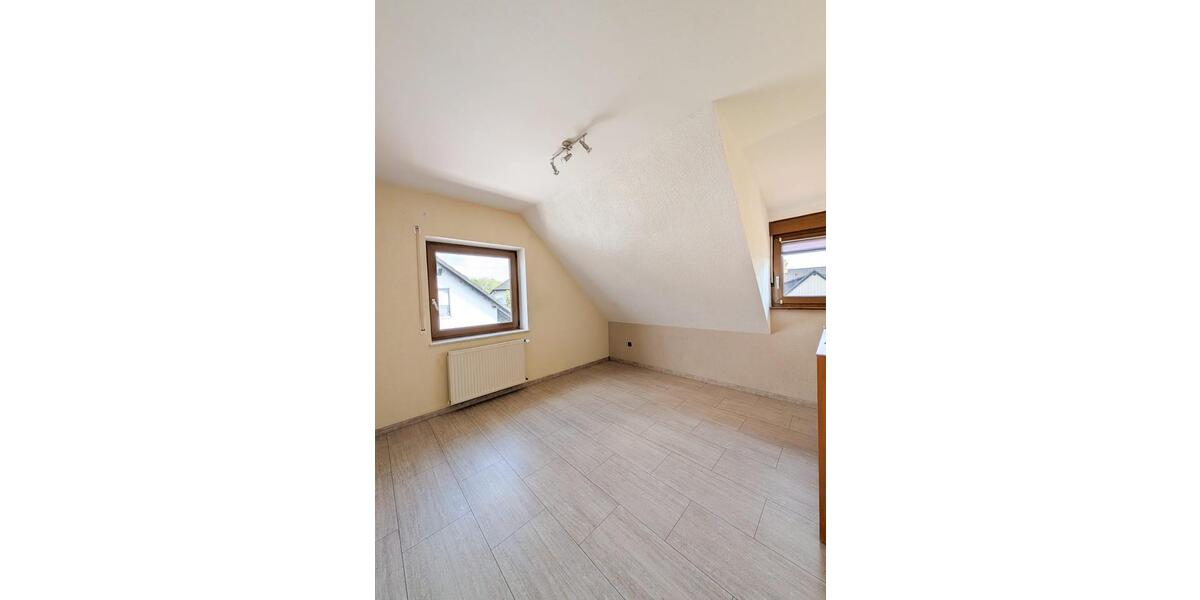 Einfamilienhaus Steinheim - 5 Zimmer, 100 m&sup2;, 300.000&euro; | Angebot:26709537