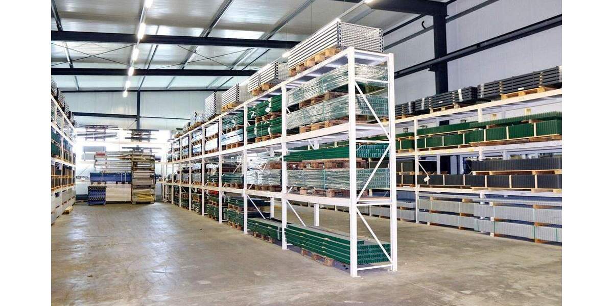 Vielseitig nutzbares Gewerbeanwesen in 33154 Salzkotten | High End Büro, Produktion, Logistik und Ausstellungshalle zimmer