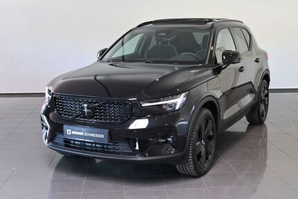 Volvo XC40 5.562 km 41.750 &euro; Paderborn 33100