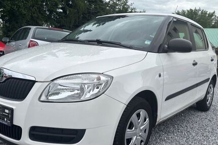 Skoda Fabia 71.871 km 4.990 &euro; Paderborn 33104