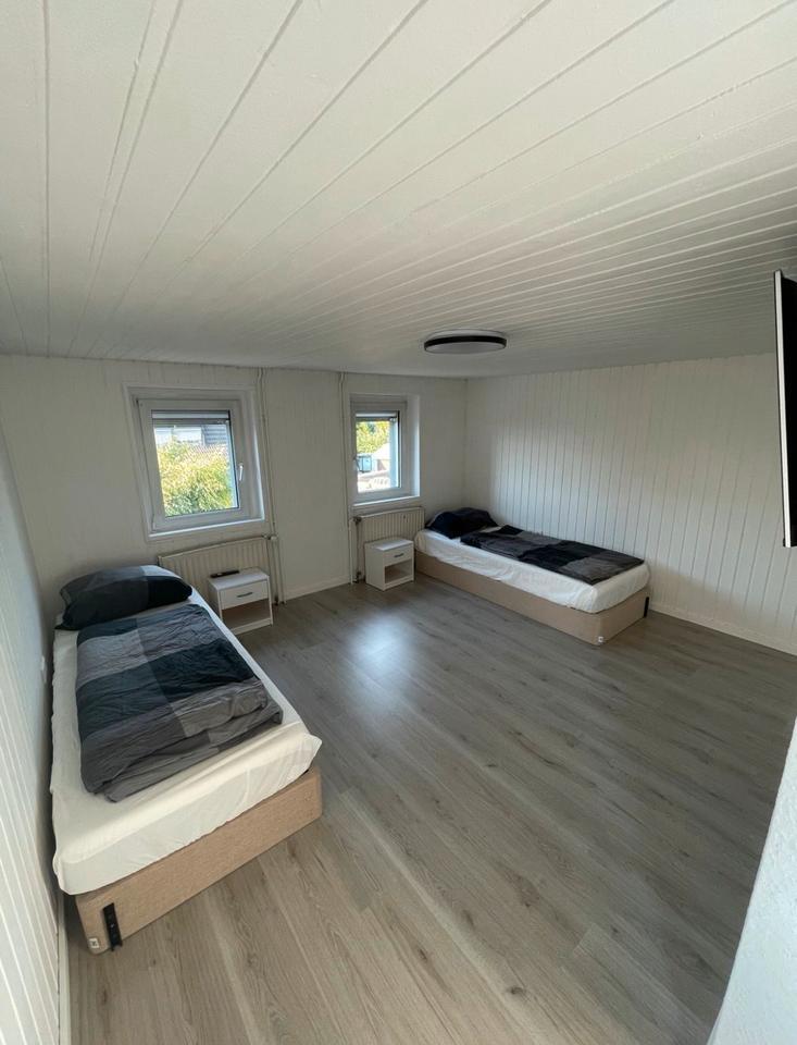 Monteurshaus mit 24 Schlafplätzen-Zentral in DetmoldPivitsheide zimmer