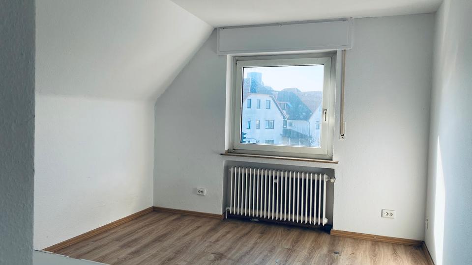 Dachgeschoßwohnung Paderborn Univiertel - 3 Zimmer, 86 m&sup2;, 650&euro; | Angebot:25433189