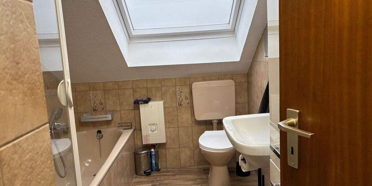 Etagenwohnung Bad Lippspringe - 2 Zimmer, 49 m&sup2;, 119.000&euro; | Angebot:25729629