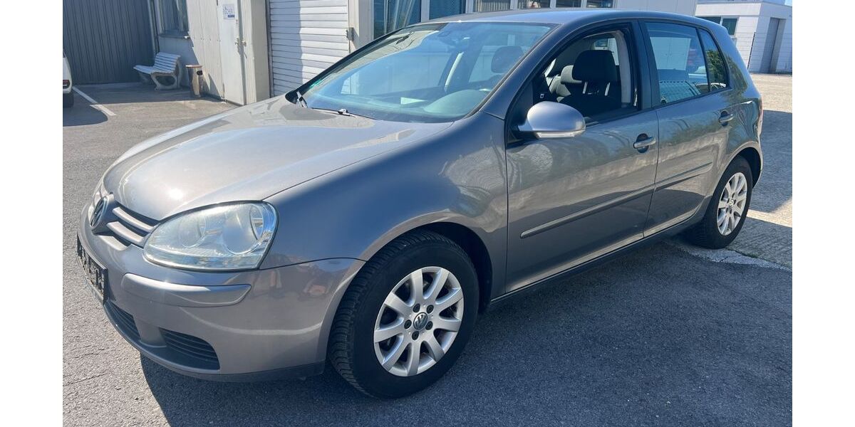 VW Golf 372.000 km 2.600 &euro; Lippstadt 59557