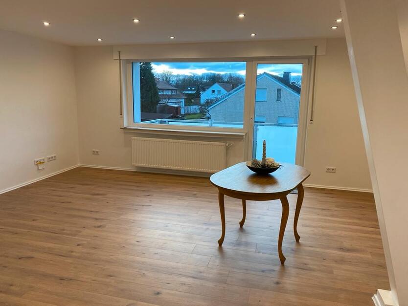 Wohnung 1.OG mit Balkon zimmer