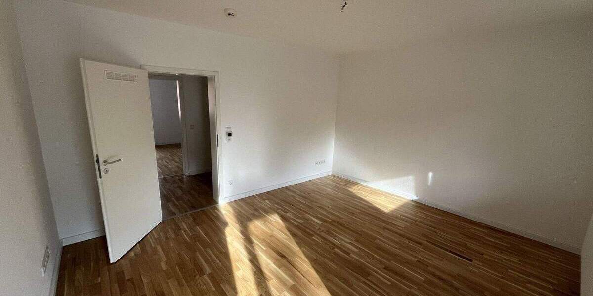 Etagenwohnung Detmold Innenstadt - 3 Zimmer, 72 m&sup2;, 695&euro; | Angebot:25566302