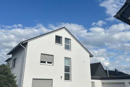 Haus Bielefeld Senne - 5 Zimmer, 135 m&sup2;, 1.200&euro; | Angebot:25767929