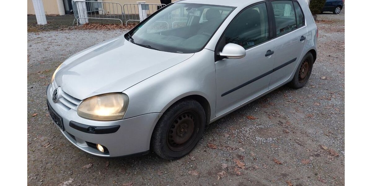 VW Golf 190.131 km 2.200 &euro; Bad Lippspringe 33175