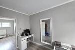 Charmante 3-Zimmer-Wohnung mit Loggia & Garage in Schloß Neuhaus