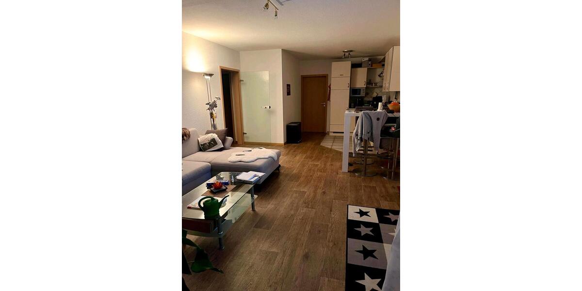 Etagenwohnung Schlangen - 2 Zimmer, 60 m&sup2;, 500&euro; | Angebot:27590845