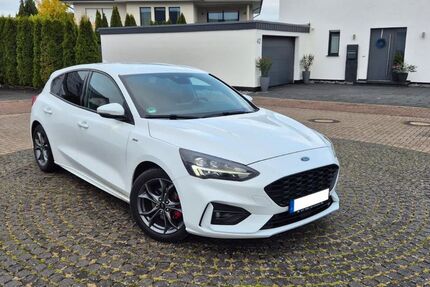 Ford Focus 66.312 km 13.700 € Leopoldshöhe 33818