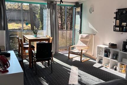 Wohnung Detmold Hakedahl - 1 Zimmer, 2 m&sup2;, 300&euro; | Angebot:25328029