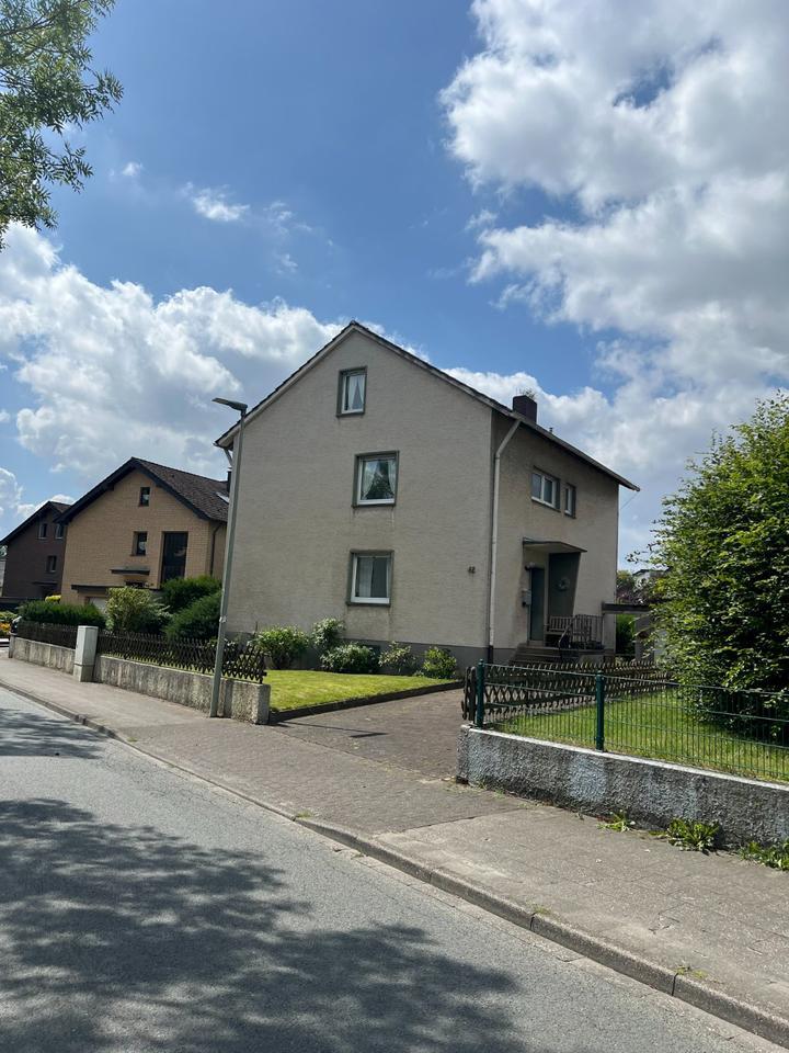 2 12 geschossiges Einfamilienhaus mit Garage in Paderborn-Wewer zimmer