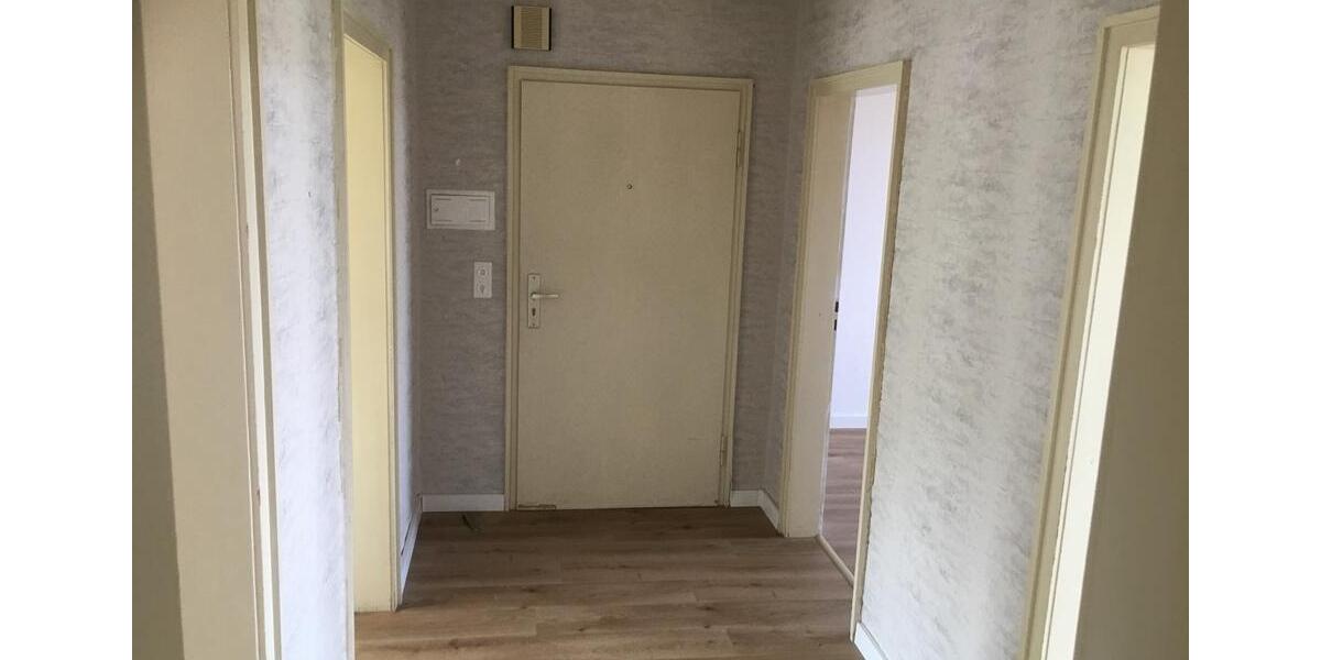 Etagenwohnung Detmold Hakedahl - 3 Zimmer, 65 m&sup2;, 650&euro; | Angebot:26551093