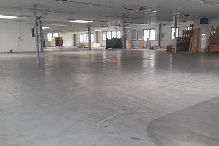 Ca. 1.195 m² Lagerflächen in sehr guter Lage von Bielefeld-Sennestadt! zimmer