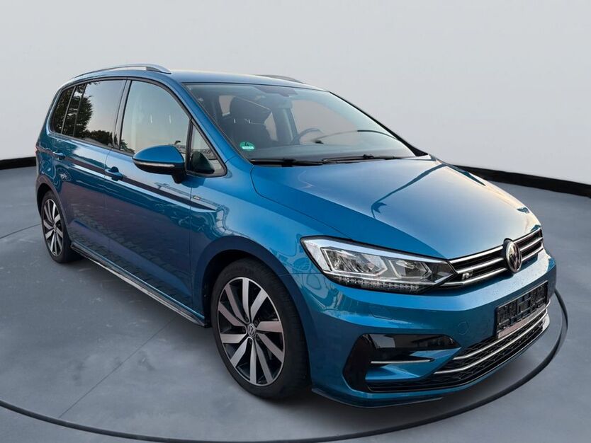 VW Touran 136.000 km 19.790 € Bielefeld 33609