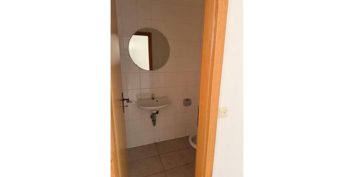 5-Zimmer Maisonettenwohnung mit Balkon in Bad Driburg 5 zimmer