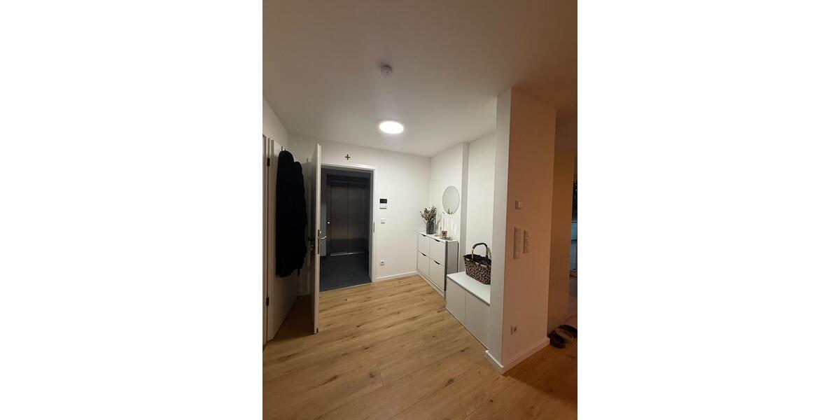 Einfamilienhaus Hövelhof - 2 Zimmer, 47 m&sup2;, 882&euro; | Angebot:27623807