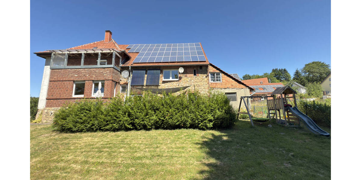 Einfamilienhaus Willebadessen - 7 Zimmer, 184 m&sup2;, 190.000&euro; | Angebot:25730794