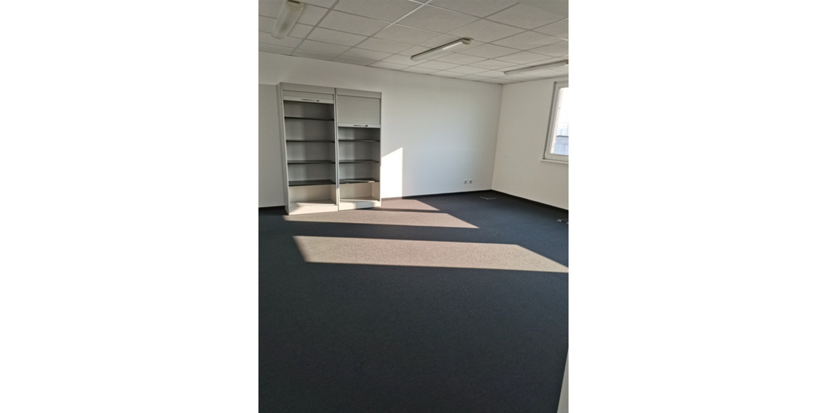 Gewerbeobjekt Büren - 7&euro; | Angebot:25348922