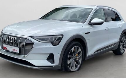 Audi e-tron 56.707 km 27.710 &euro; Detmold 32756