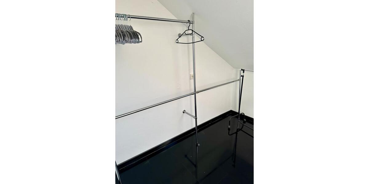 Schöne Helle Dachgeschosswohnung 3 zimmer